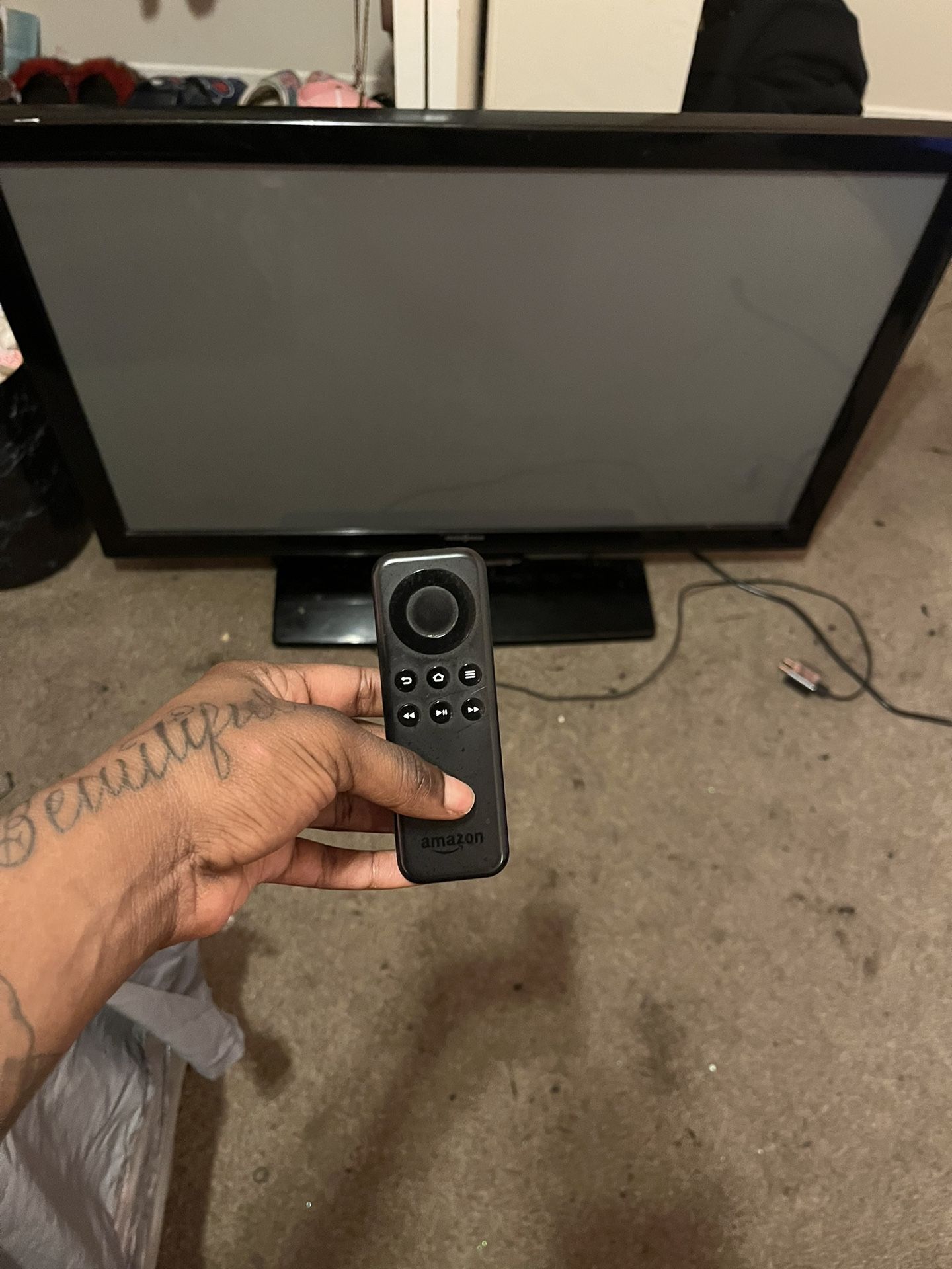 40 Inch tv With Firestick included