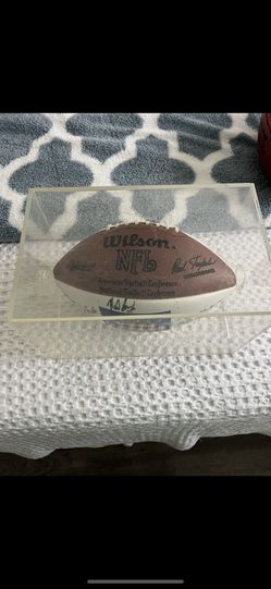 The Golden quarterback  16 autograph Football   Jim plunkett Dan Fouts Joe theismen Neil lomax Ken Anderson  Bert jones Roger Staubach HOF Archie mann