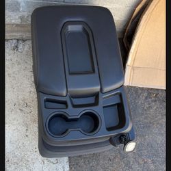 Silverado & GMC Sierra Middle Jump Seat 