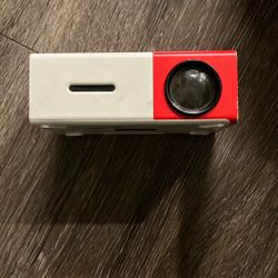 Mini Wi-Fi projector