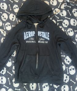 Aeropostal zip up zweater
