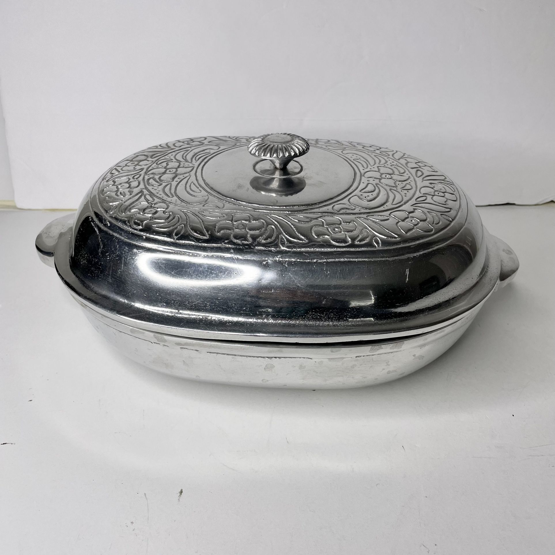 Pewter Serving Dish/ with Lid Silver by Flamingo model 5082