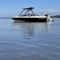 Bayliner Capri