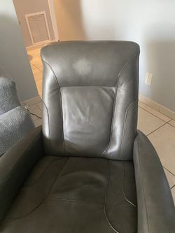 Ruperto sale power recliner