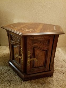 End Table (Height 20" x Width 23")