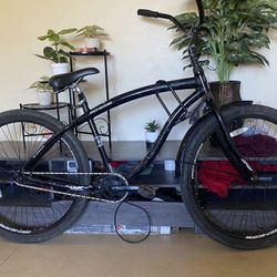 28” Genesis Beach bike  ( pick up only ) $65obo 