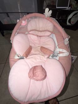 Baby jumper with baby bassinet