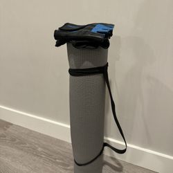 Sports & Fitness Mat + Workout Gloves