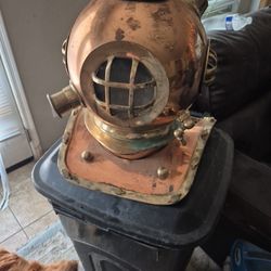 Replica  Divers Helmet 