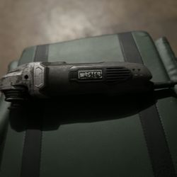 Master Mechanic Oscillating Tool