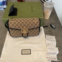 Small Gucci Marmont GG Purse 