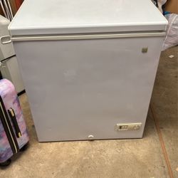 GE Freezer (white)