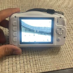 Nikon Coolpix  S33 Waterproof Camera 
