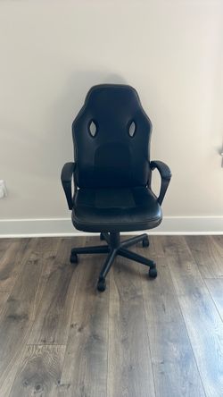 Black Racing Style Gaming Chair
