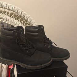 High top Timberlands And Regular 