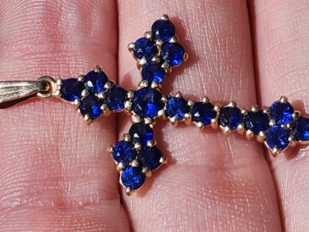 14k Gold Blue Saphire Cross Pendant