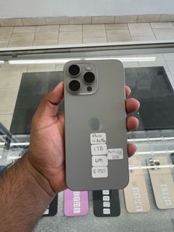 iPhone 15 Pro Max | 1TB | Factory Unlocked