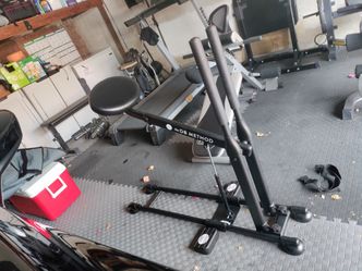 DB Method Squat Machine