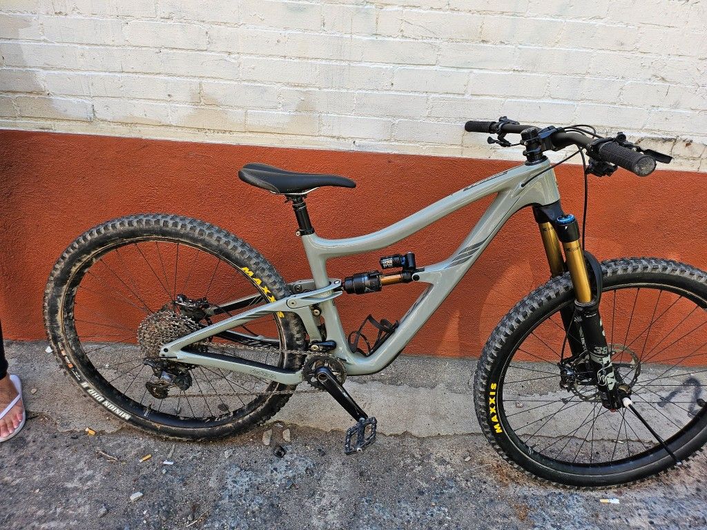 2022 Ibis Ripmo M2 Carbon