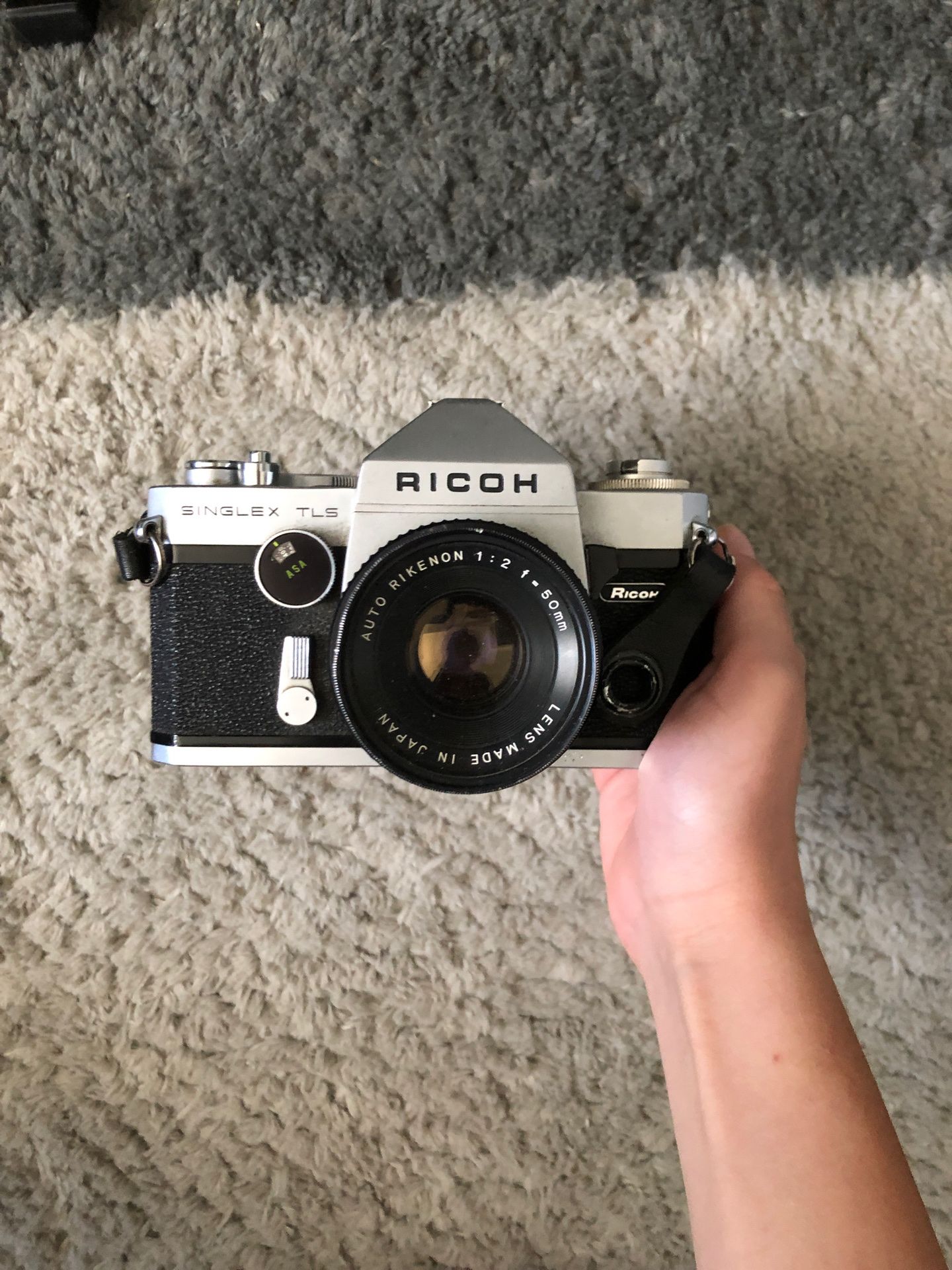 Ricoh Singlex TLS film camera