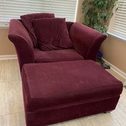 Purple Loveseat With Ottoman 