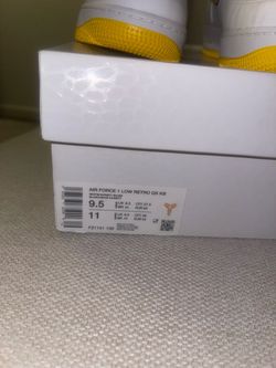 Air Force 1 Lows retro Kobe’s size 9.5