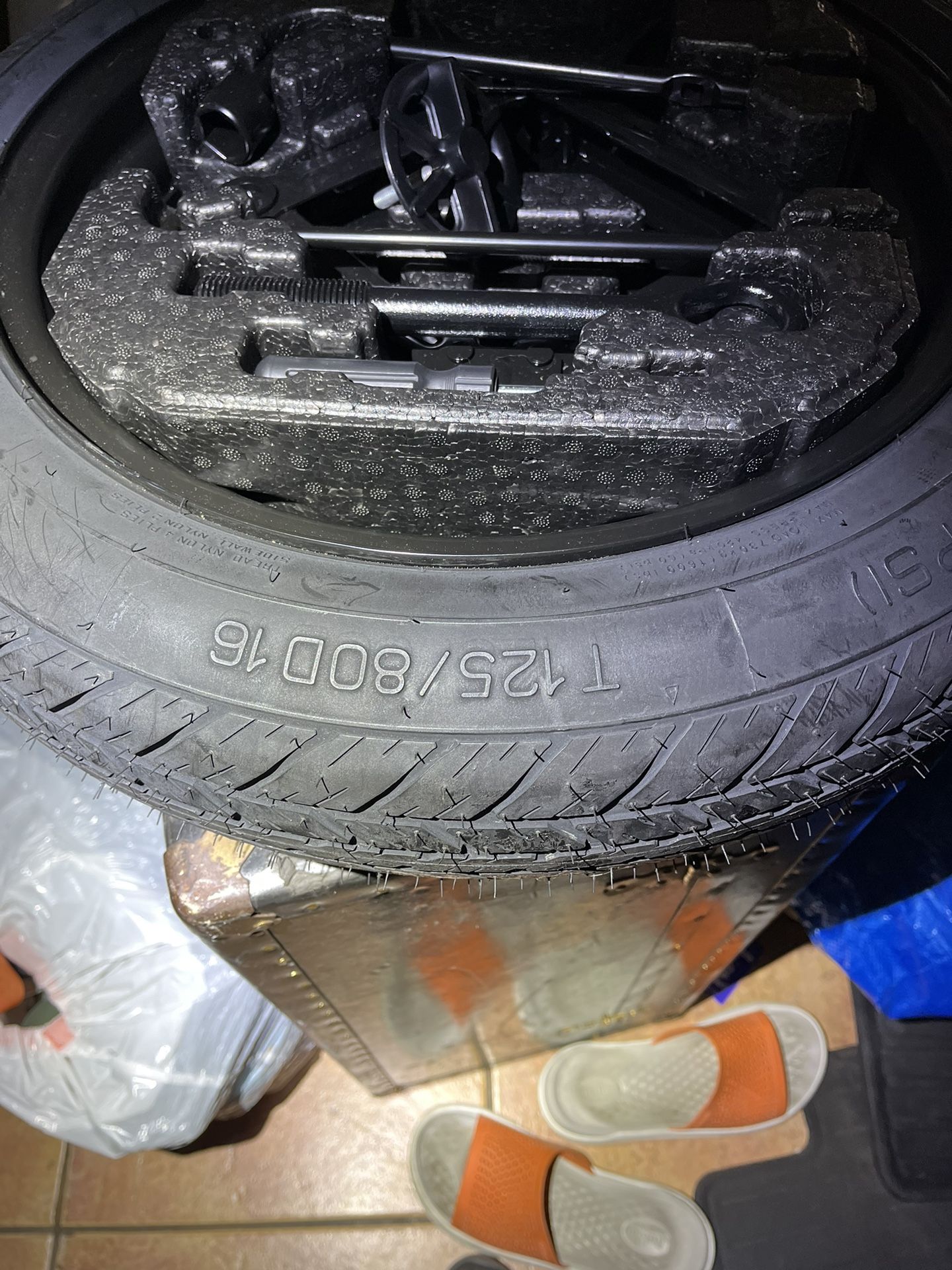 2020 Kia Niro Spare Tire Kit/ Cargo Net/ Wheel Locks/ Floor Mats for