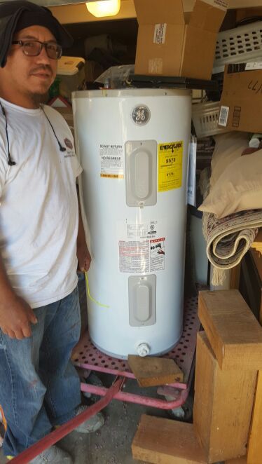 GE Water Heater model GE40M06AAG