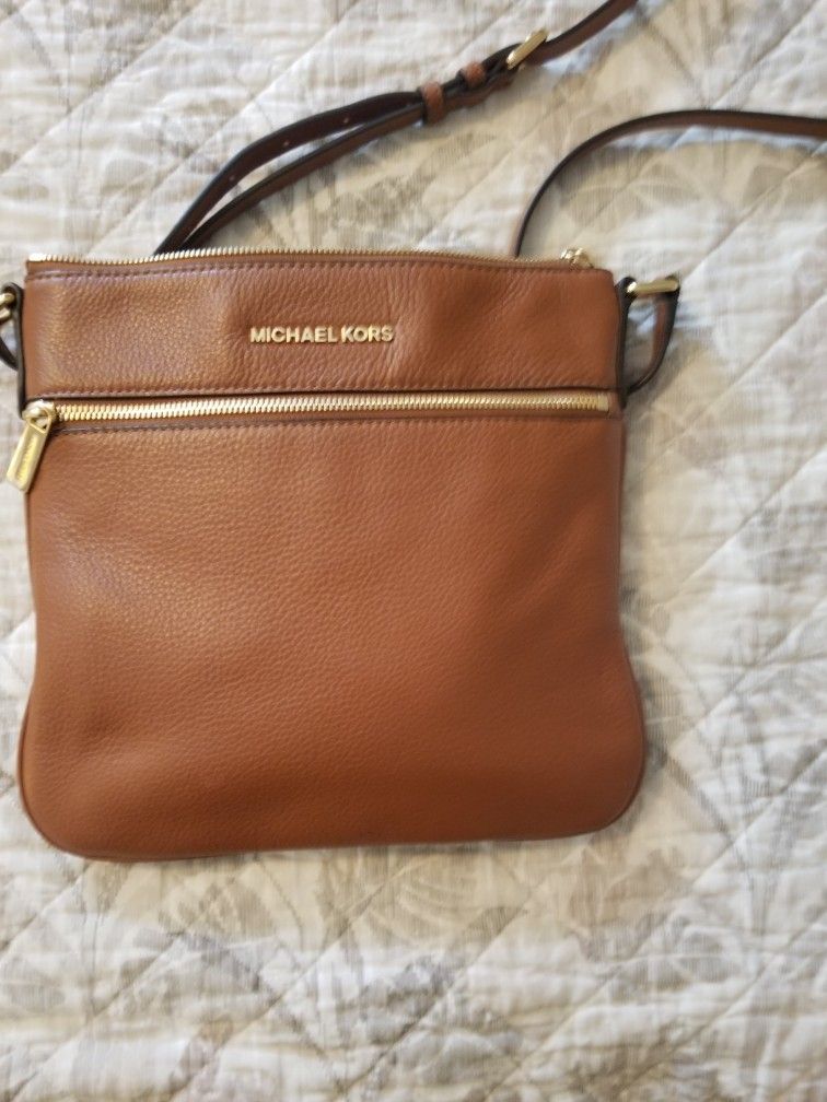 Michael Kors Crossbody Messenger Handbag