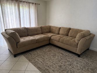 Tan Sectional