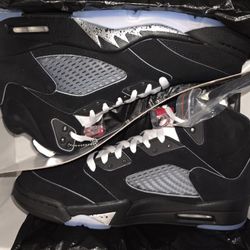 Air Jordan 5 Retro OG Black Metallic Reimagined 