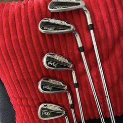 Golf clubs 