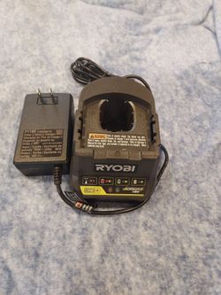 RYOBI CHARGER