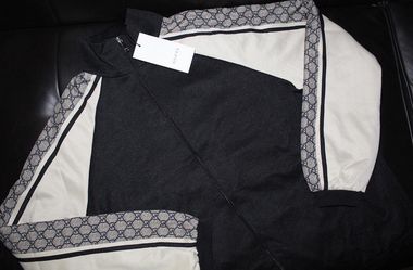Gucci sweatsuit