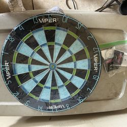 New Viper Dartboard with Mounting Hardware – Regulation Size