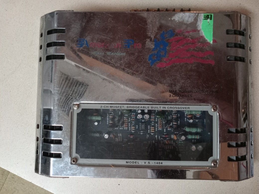 American Pro Amplifier