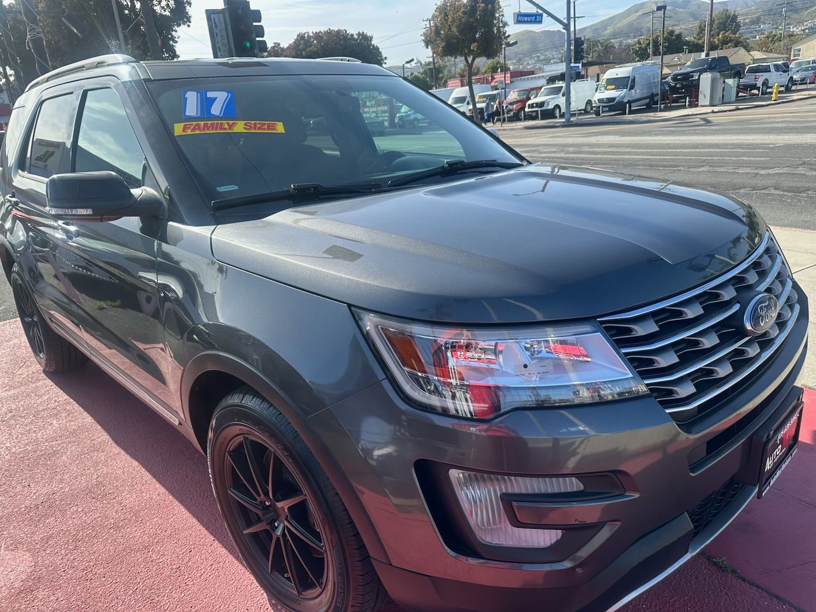 2017 Ford Explorer
