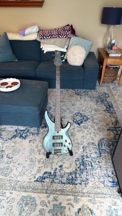 Yamaha TRBX304 Bass Guitar
