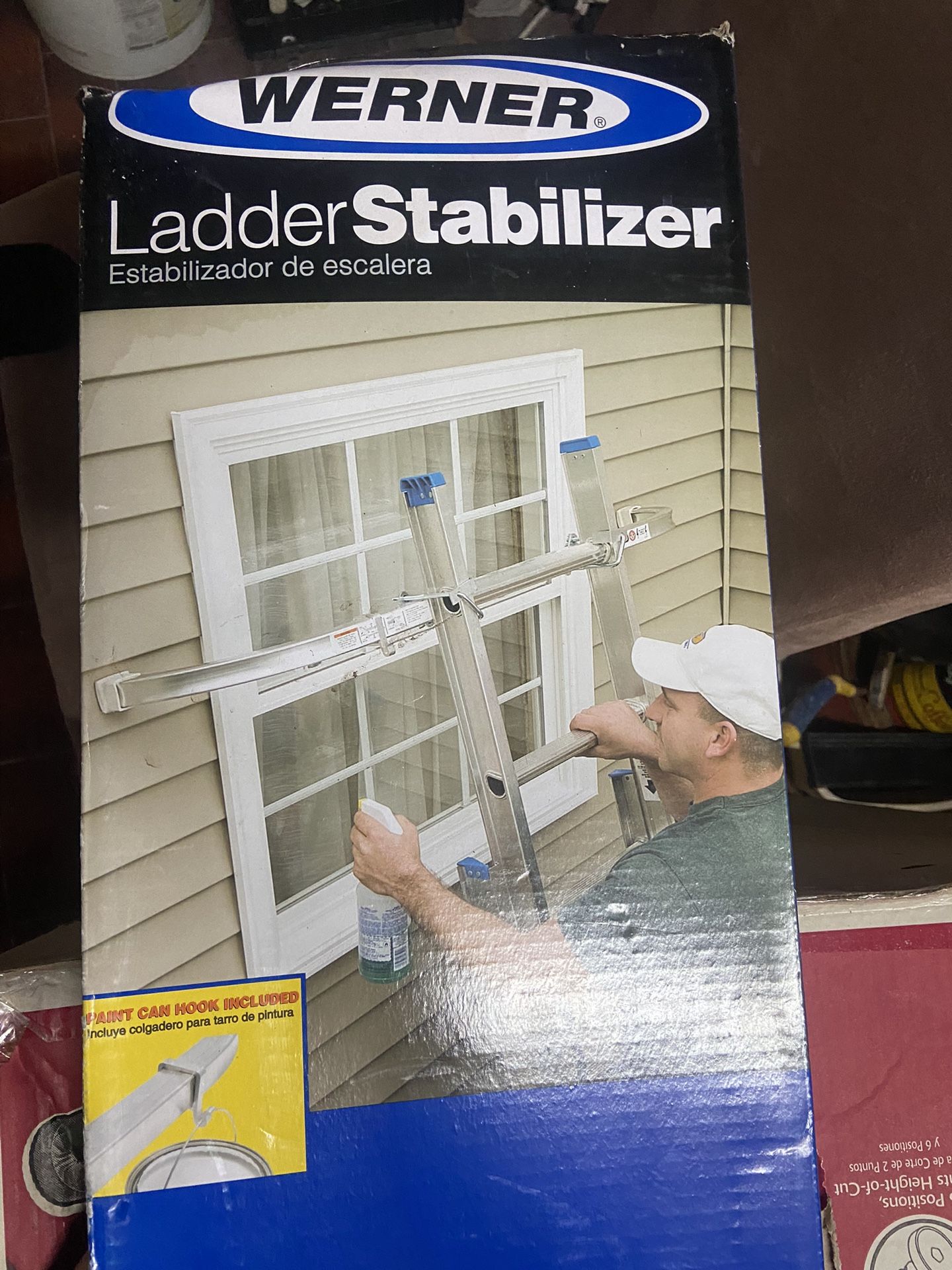 Ladder Stabilizer