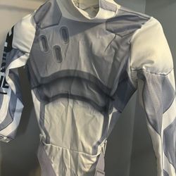 Free Fortnite Costume W Mask And Accessories 