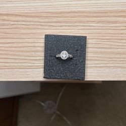 Neil Lane Diamond Engagement Ring 