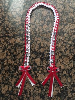 Graduation leis