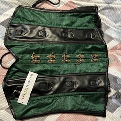 Corsetes By Daisy