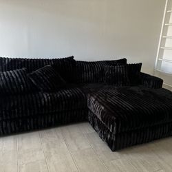 Black velvet Sectional sofa