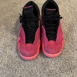 Exclusive retro jordans used 11 women / 9.5 men