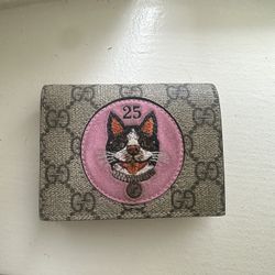 gucci wallet