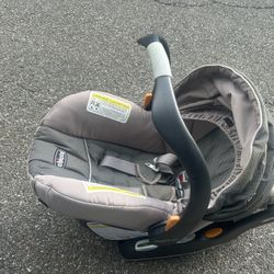 Chico Keyfit 30 Base And Car Seat