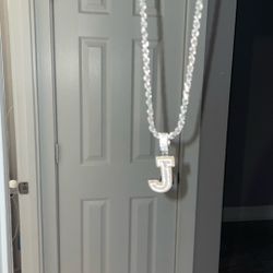 Real J Pendant Chain 