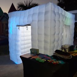Inflatable Photo Booth