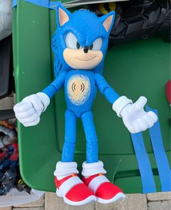 Large Sonic the Hedgehog Talking/Interactive Figure